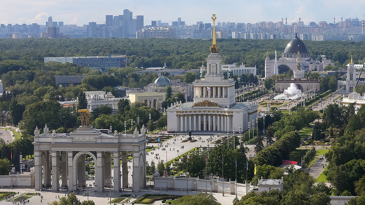 Горожан «серебряного» возраста пригласили на День старшего поколения