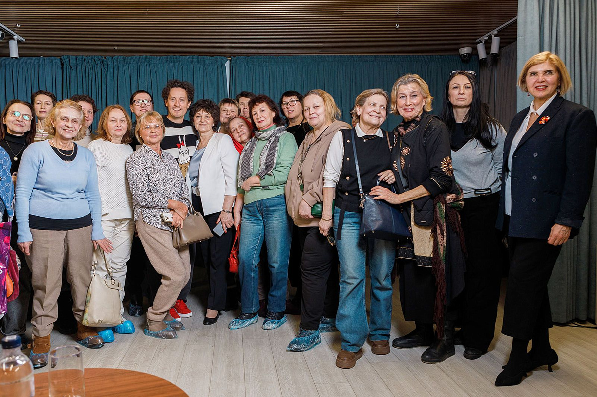 Участники «Московского долголетия» научатся вести видеоблог