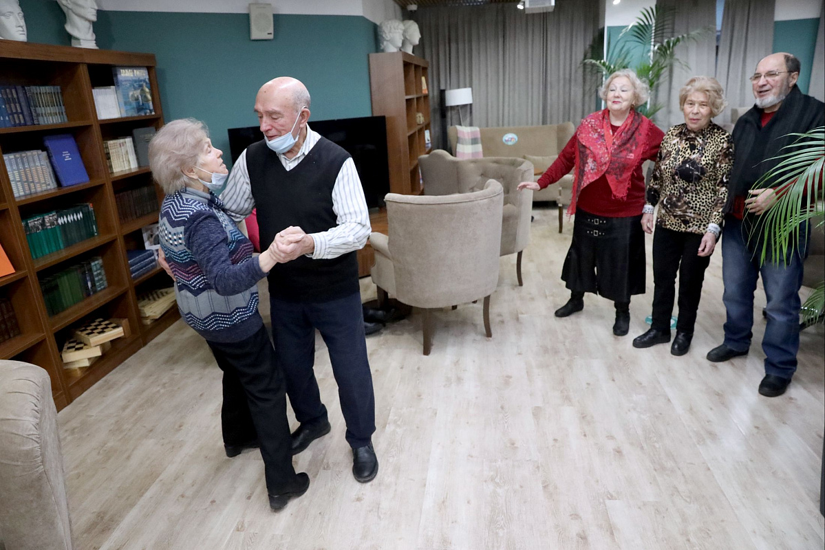 "Время возможностей": что доступно москвичам 55+ абсолютно бесплатно