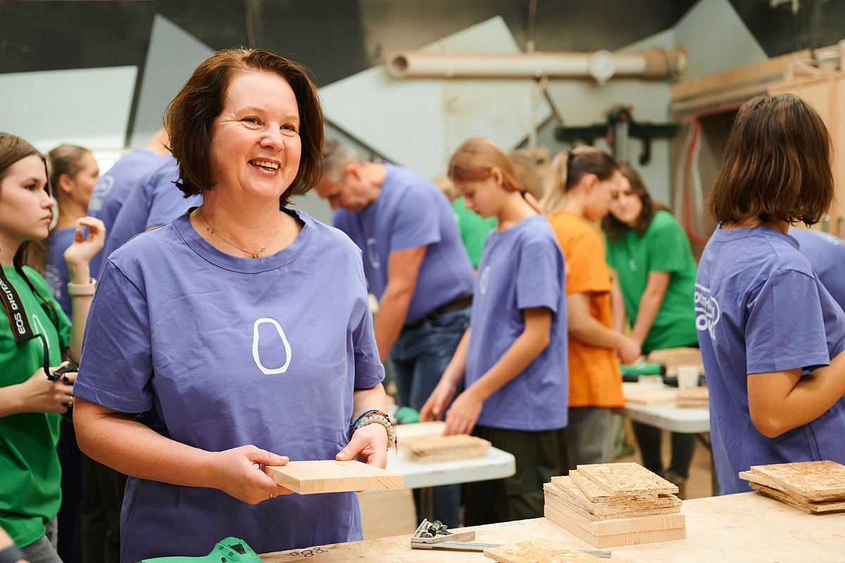 Как москвичи помогают птицам пережить зиму