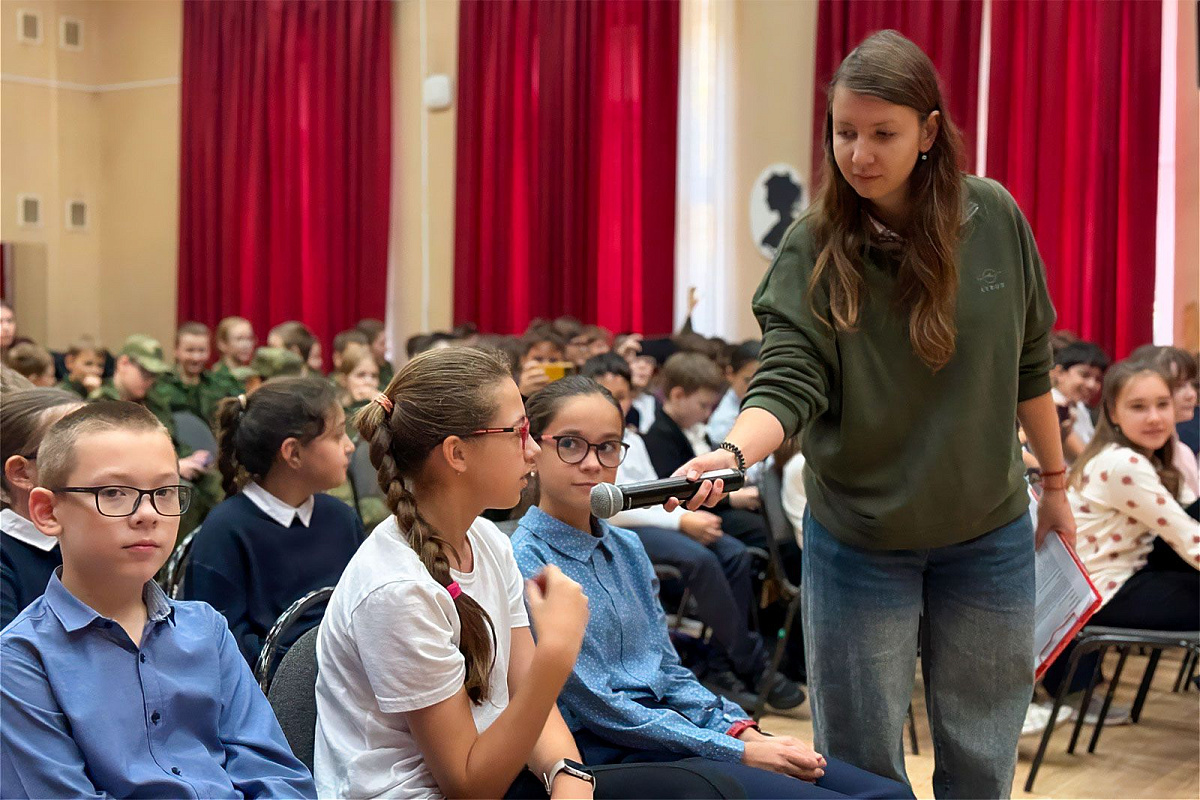 В московских школах проходят уроки доброты о помощи бездомным животным